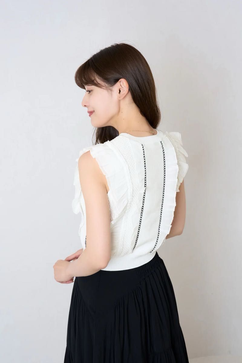 最終値下げ Airy Brush Knit Top herlipto