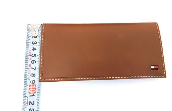 [ Tommy Hilfiger /TOMMY HILFIGER] long wallet coin Space equipped leather Brown box attached 