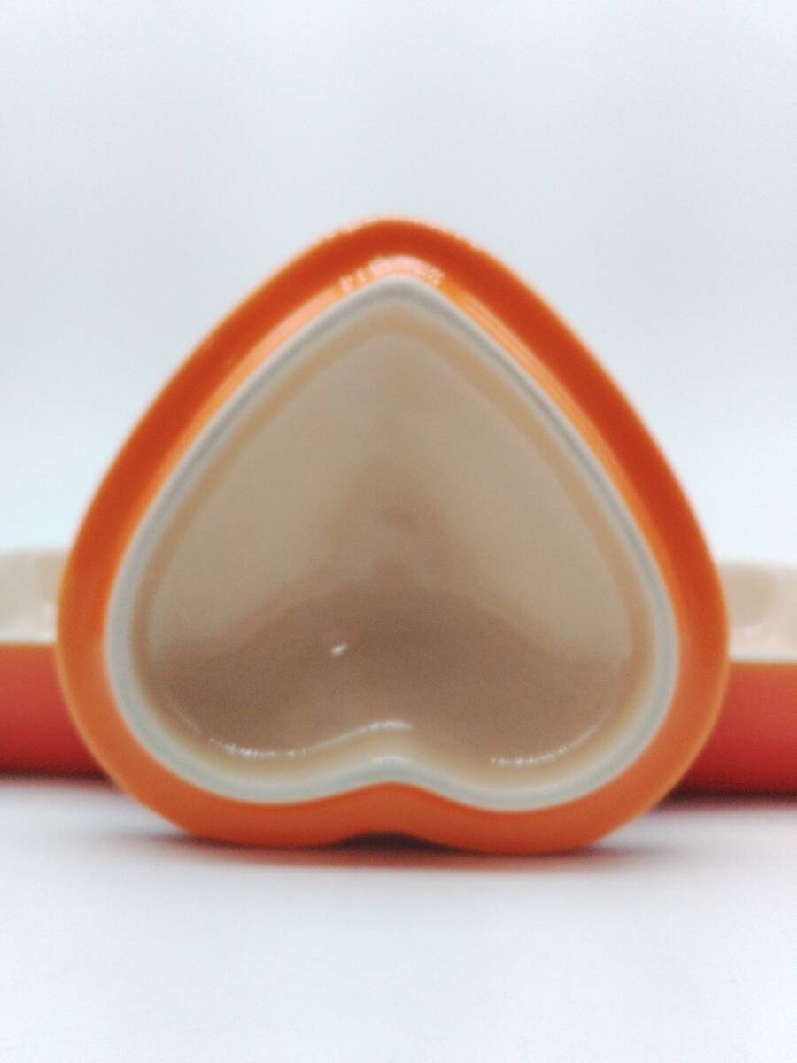 Z7 【送料無料】ル・クレーゼ　ハート型　ミニココットオレンジ　未使用品　耐熱容器　電子レンジOK　ハート　おしゃれ　かわいい_画像8