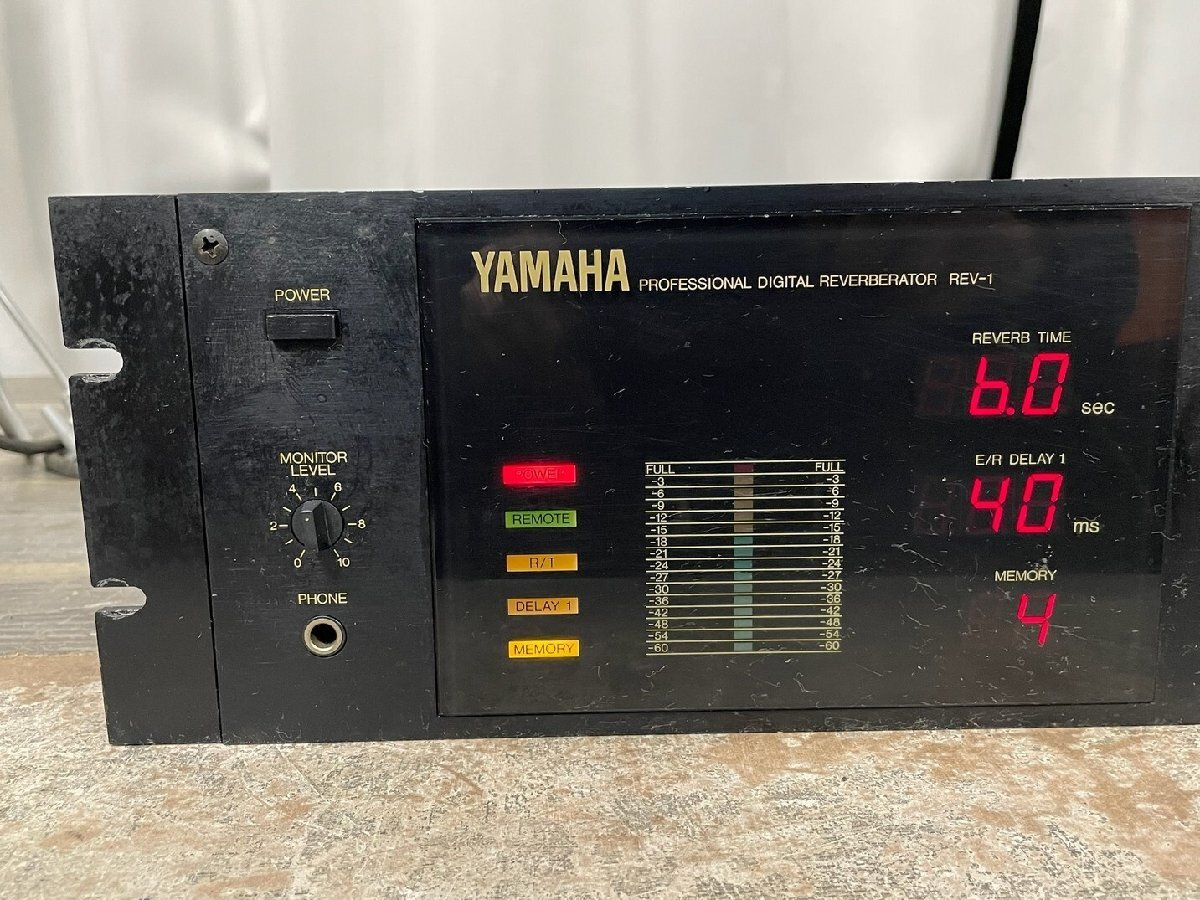 9107 YAMAHA REV-1 & RCR-1 ヤマハ デジタルリバーブ 初期プロ仕様 ヴィンテージ 通電のみ確認 ジャンク品の画像2