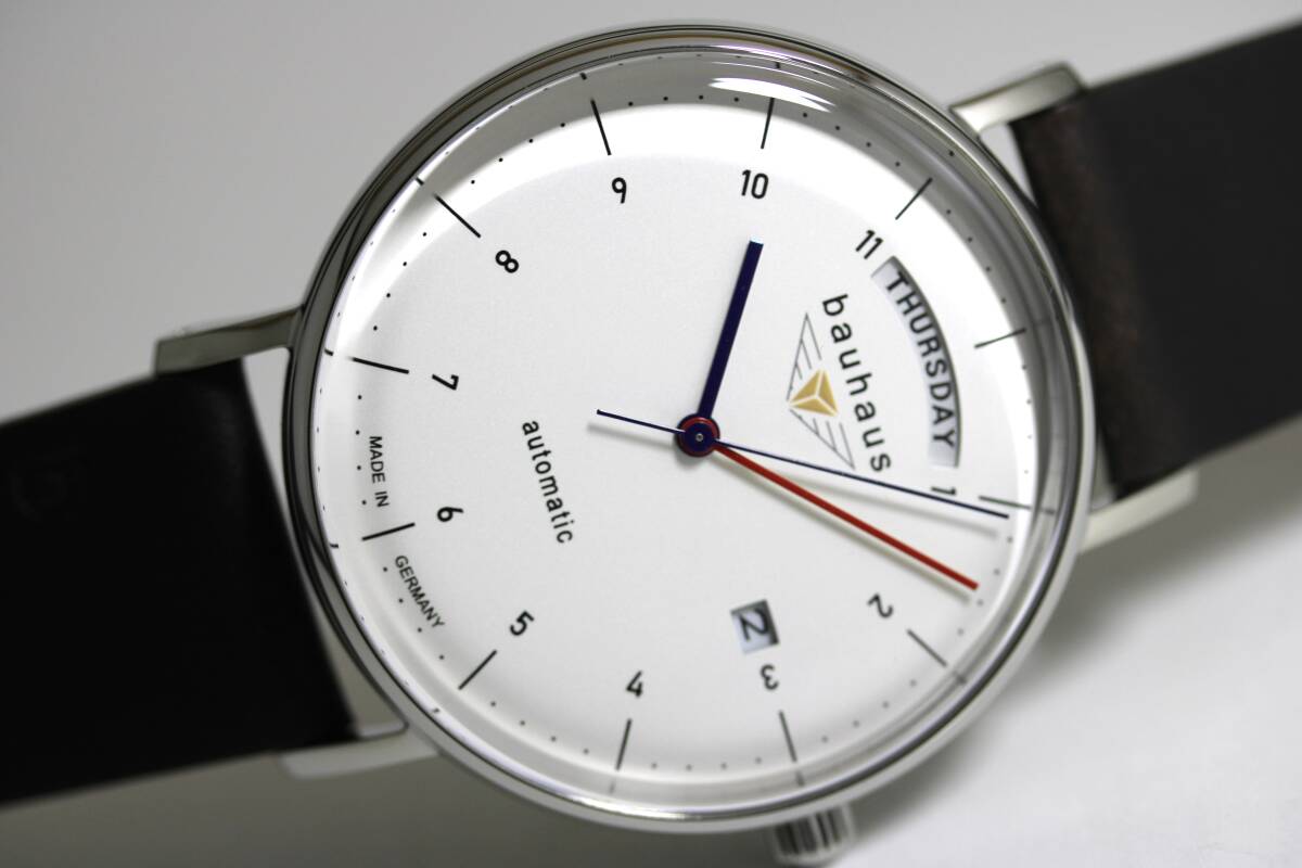 ドイツ 製 bauhaus バウハウス デイデイト 自動巻き腕時計 バウハウス・デザイン Uhrenwerk Ruhla ルーラ 41ミリ 2162-1AT 52,800円_画像2
