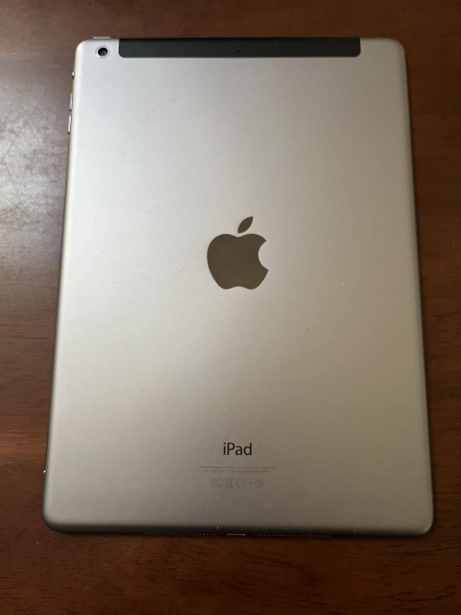 iPad Air Wi-Fi + Cellularモデル　32GB スペースグレイ _画像3