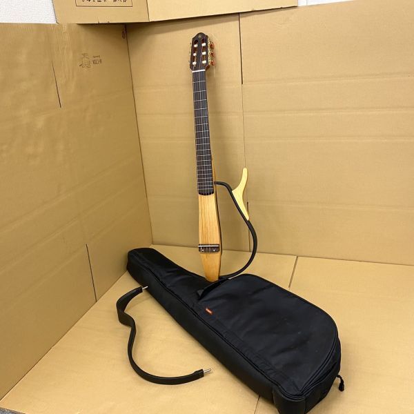 V020-H21-1322 ▲YAMAHA ヤマハ SLG-100N サイレントギター ケース付 弦楽器の画像1
