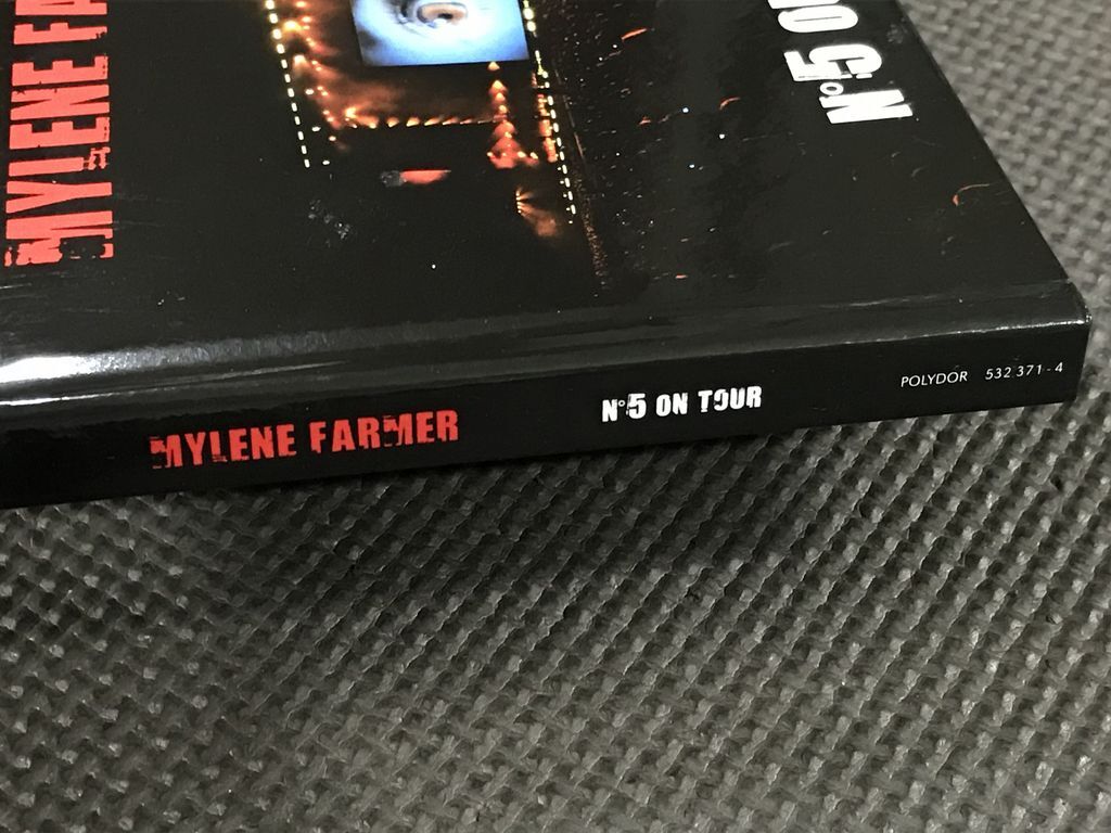 Mylene Farmer/N°5 On Tour　2CD　Polydor 532 371-4 ミレーヌ・ファルメール_画像3