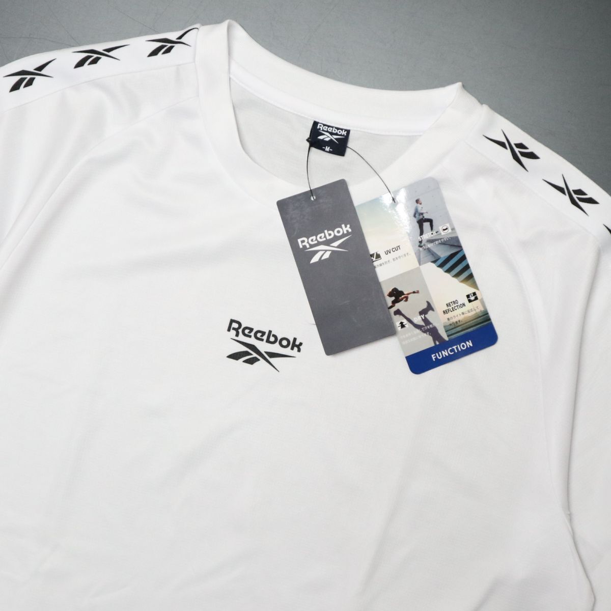 ●送料390円可能商品 リーボック REEBOK 新品 メンズ 速乾 ドライ UVカット ストレッチ 半袖 Tシャツ 白 M [X5334RR-N0-M] 三 壱★QWER★の画像1