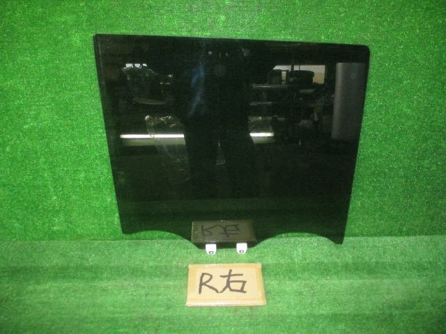4kurudepa H26年 N-BOX+ DBA-JF2 リア 右 ドア ガラス 73400-TY0-000 N-BOX JF1 [ZNo:06000211]の画像1