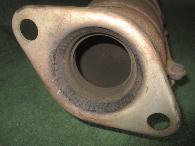 9kurudepa H13年 レジェンド LA-KA9 触媒 コンバーター Catalyzer キャタライザー C35A-107 18151-P5A-J10 [ZNo:04002855]_画像3