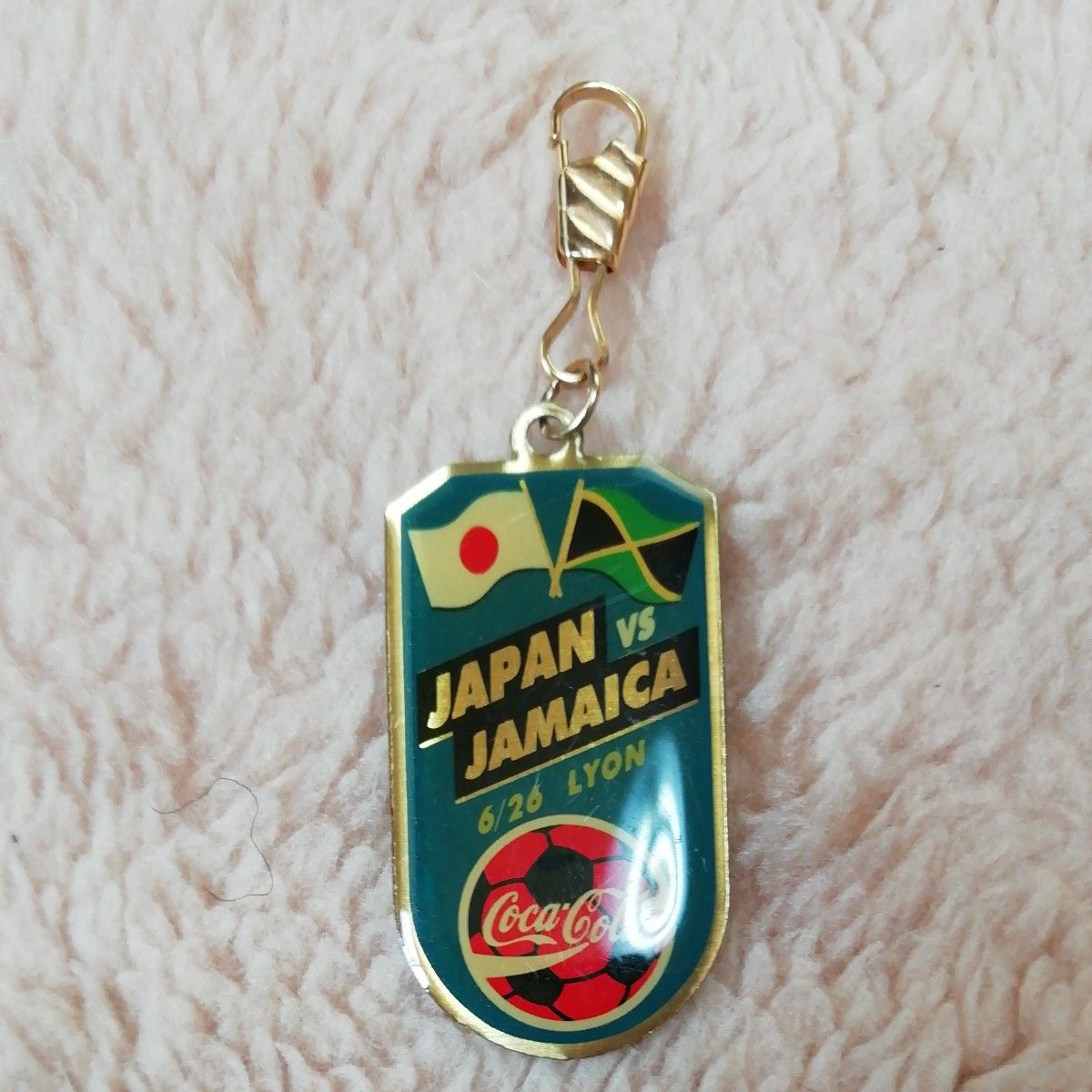 Jリーグ 缶バッジ YOMIURI VERDY 1992年 キーホルダー  JAPAN VS JAMAICA 6/26. 