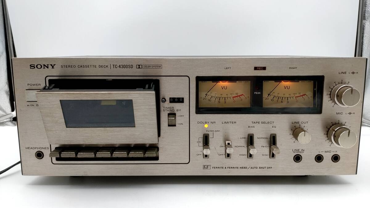 SONY　ソニー TC-4300SD　ステレオカセットデッキ　通電確認済み　当時物　日本製　ジャンク_画像2