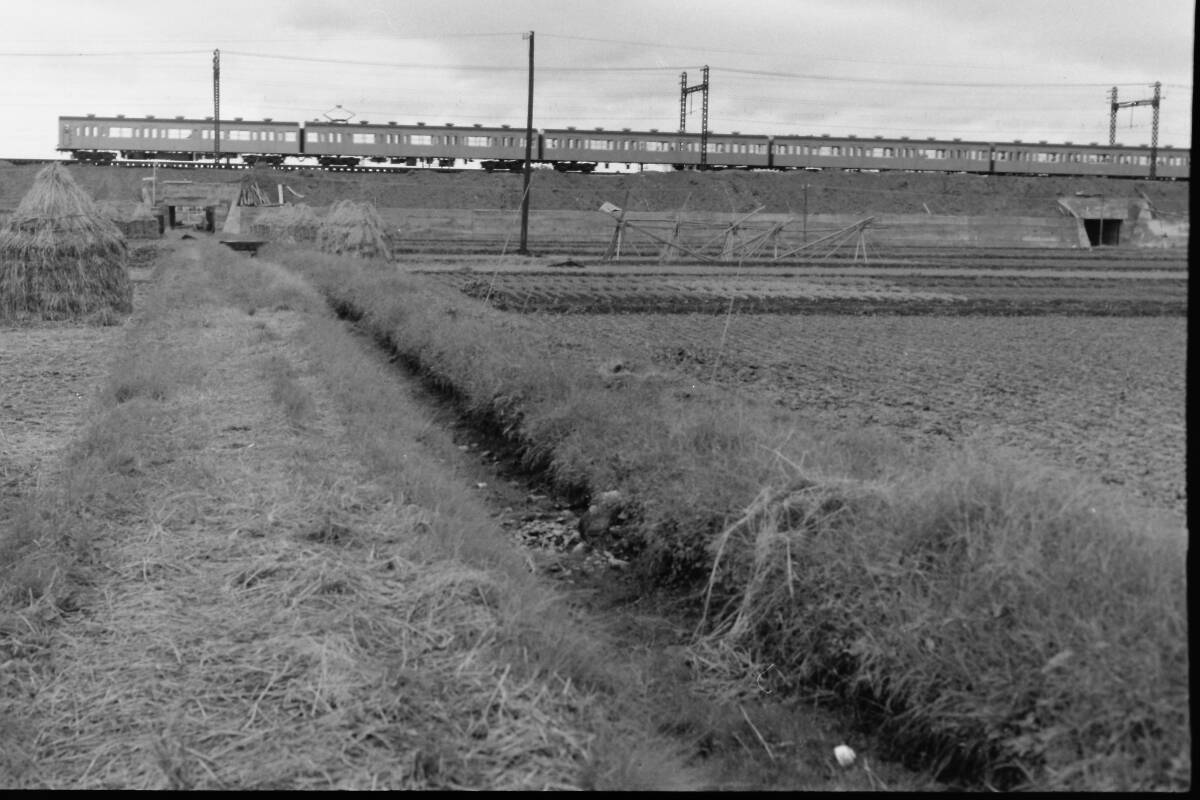 (B23)864 写真 古写真 鉄道 鉄道写真 東海道新幹線工事の看板 他 昭和35年頃 新幹線 フィルム 白黒 ネガ まとめて 6コマ _画像7