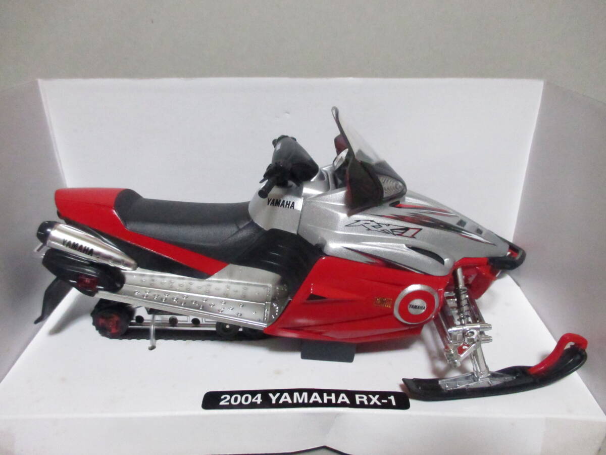 ニューレイ 1/12 ヤマハ RX-1 2004 赤 スノーモービル 模型 ミニカー ダイキャスト製 NewRay YAMAHA SNOW MOBILE アオシマ スカイネット_画像6