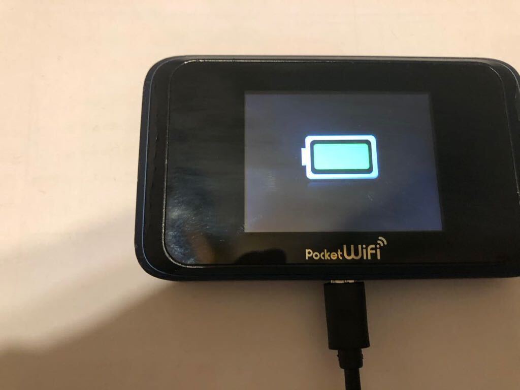 HUAWEI Pocket Wi-Fi 502HW 中古品！モバイルルーター simロック解除済 _画像5