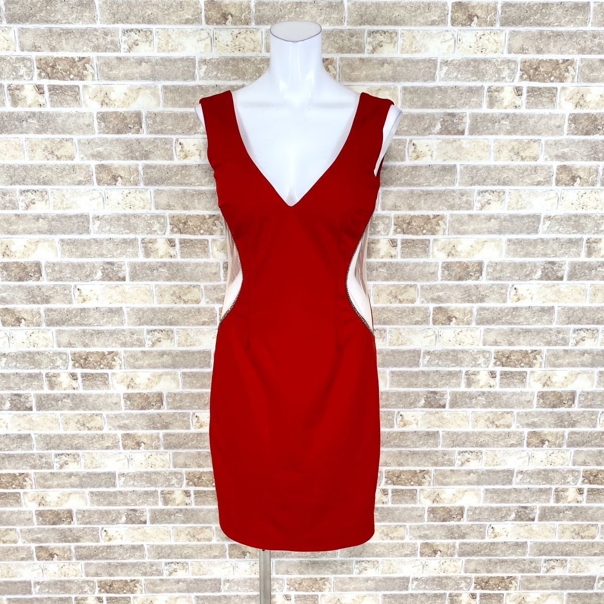 1 иен платье GLAMOROUS by Andy Mini платье M красный цветное платье kyabadore презентация Event б/у 4193