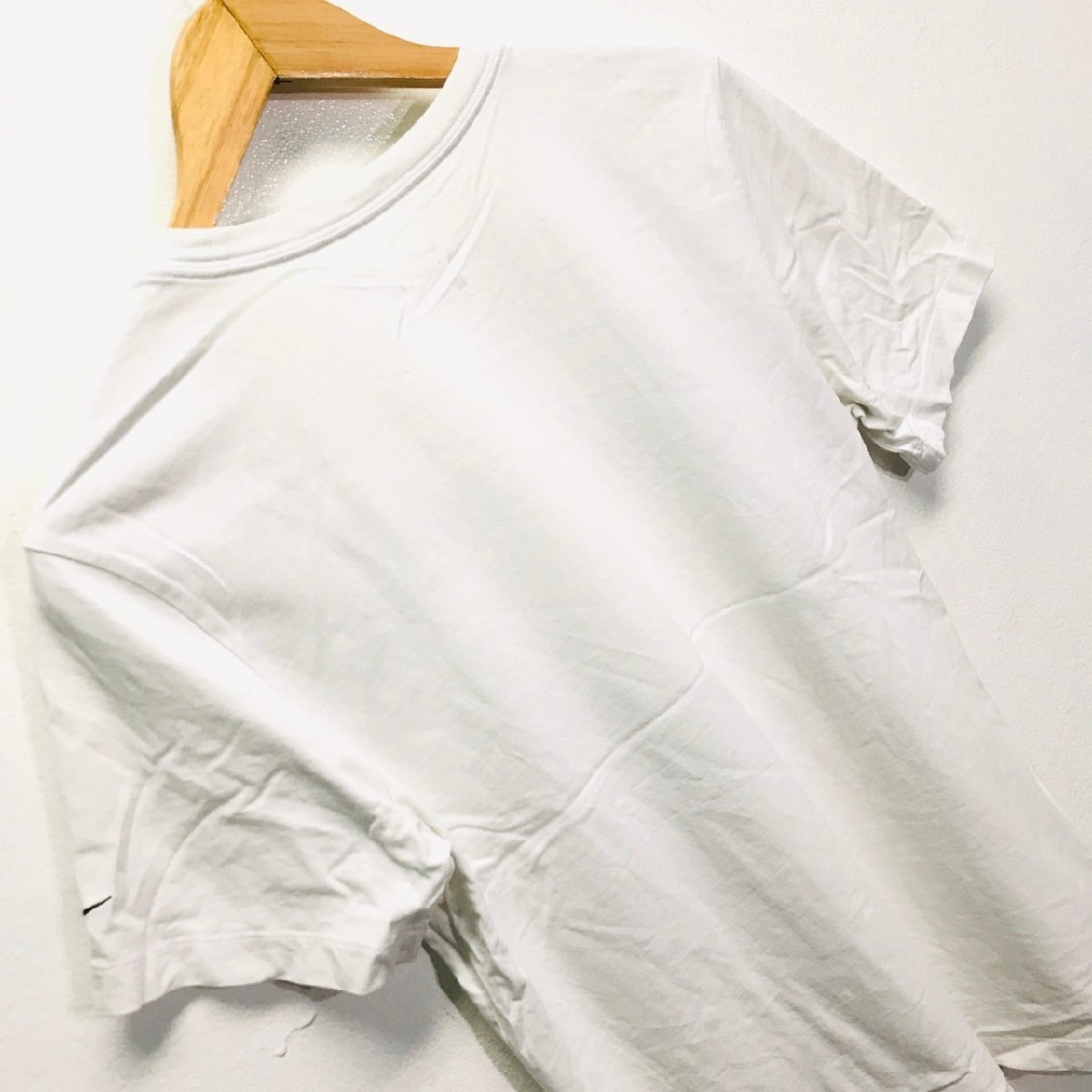 (^w^)b NIKE SWOOSH THE TEE ナイキ W ダブル スウォッシュ ロゴ 半袖 ショートスリーブ T シャツ トップス 刺繍 ホワイト M 8770iE_画像6