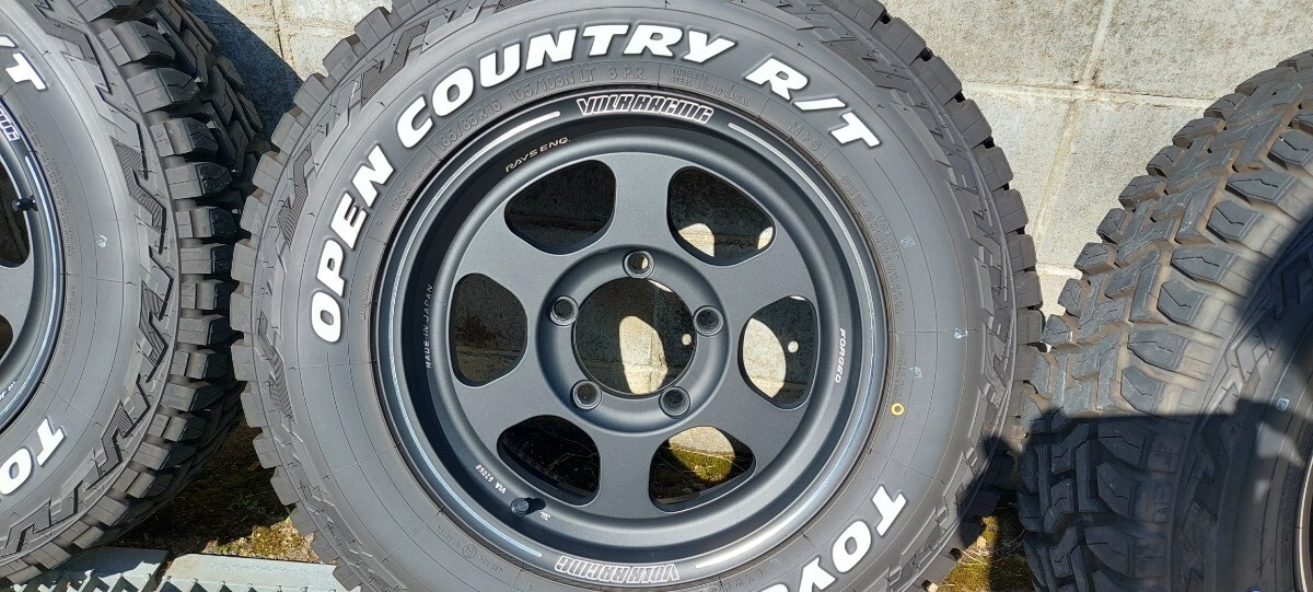 RAYS(レイズ)VOLKRACING(ボルクレーシング)TE37 XT FOR J(16×5.5J +20)5-139.7・OPEN COUNTRY RT(185/85R16)2023年51〜52週製造 4本セットの画像7