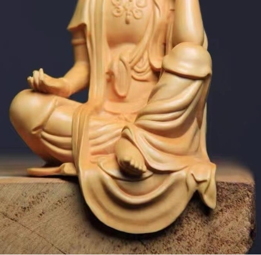  limitation version * tree carving * Buddhist image free . sound bodhisattva seat image yellow . tree Buddhism handicraft 