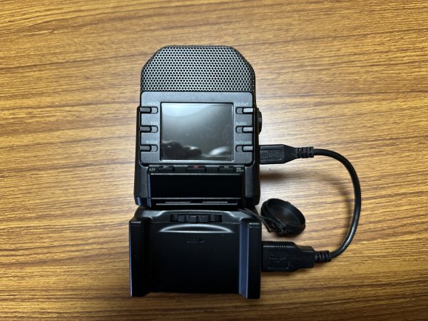 ZOOM ズーム Q2n-4K ハンディビデオレコーダー バッテリーパック付の画像4