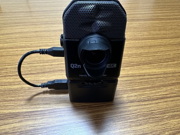 ZOOM ズーム Q2n-4K ハンディビデオレコーダー バッテリーパック付の画像1