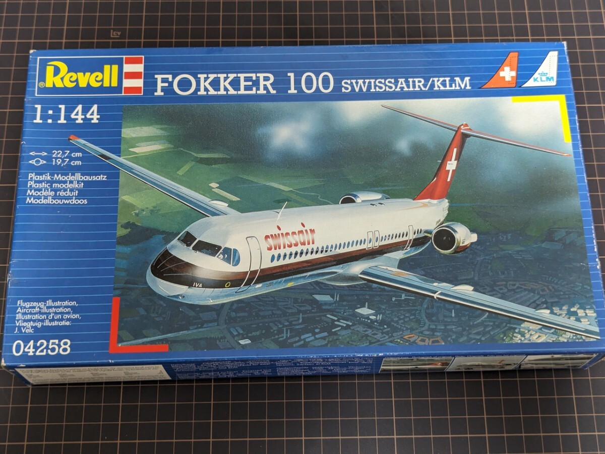 レベル 1/144 フォッカー 100 スイス航空 KLMオランダ航空 シティホッパー の画像1