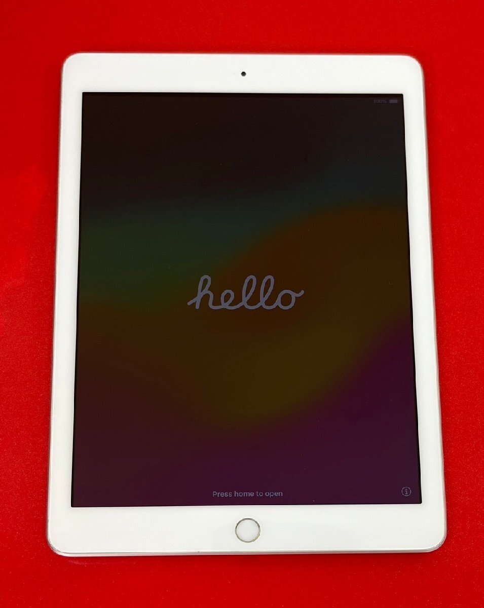 1円～　Apple iPad 第6世代 / Wi-Fiモデル / 32GB / シルバー/ iOS17.2 / 9.7型 (2048×1536) / A1893 / バッテリー91%_画像1