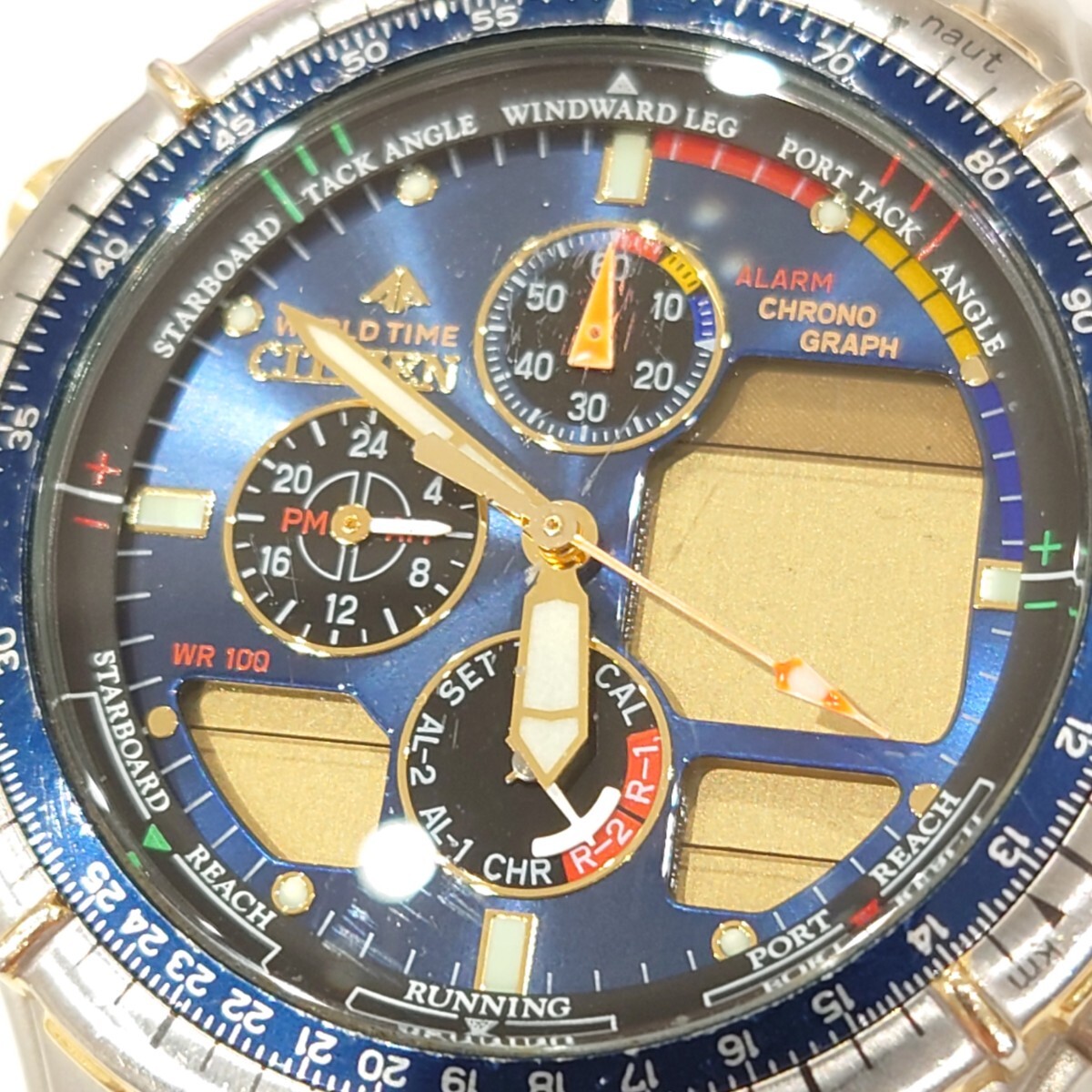 希少 シチズン プロマスター C320-Q00231 メンズ 腕時計 アナデジ クォーツ 回転ベゼル 青文字盤 古い時計 ヴィンテージ CITIZEN PROMASTER_画像2