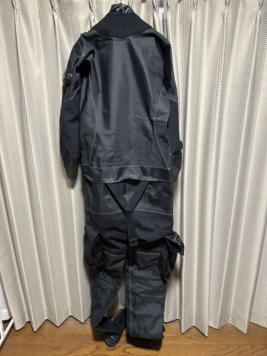 SANTI サンティ E motion シェルドライスーツ ダイビング用175cm SANTI サンティ E motion シェルドライスーツ ダイビング用175cm