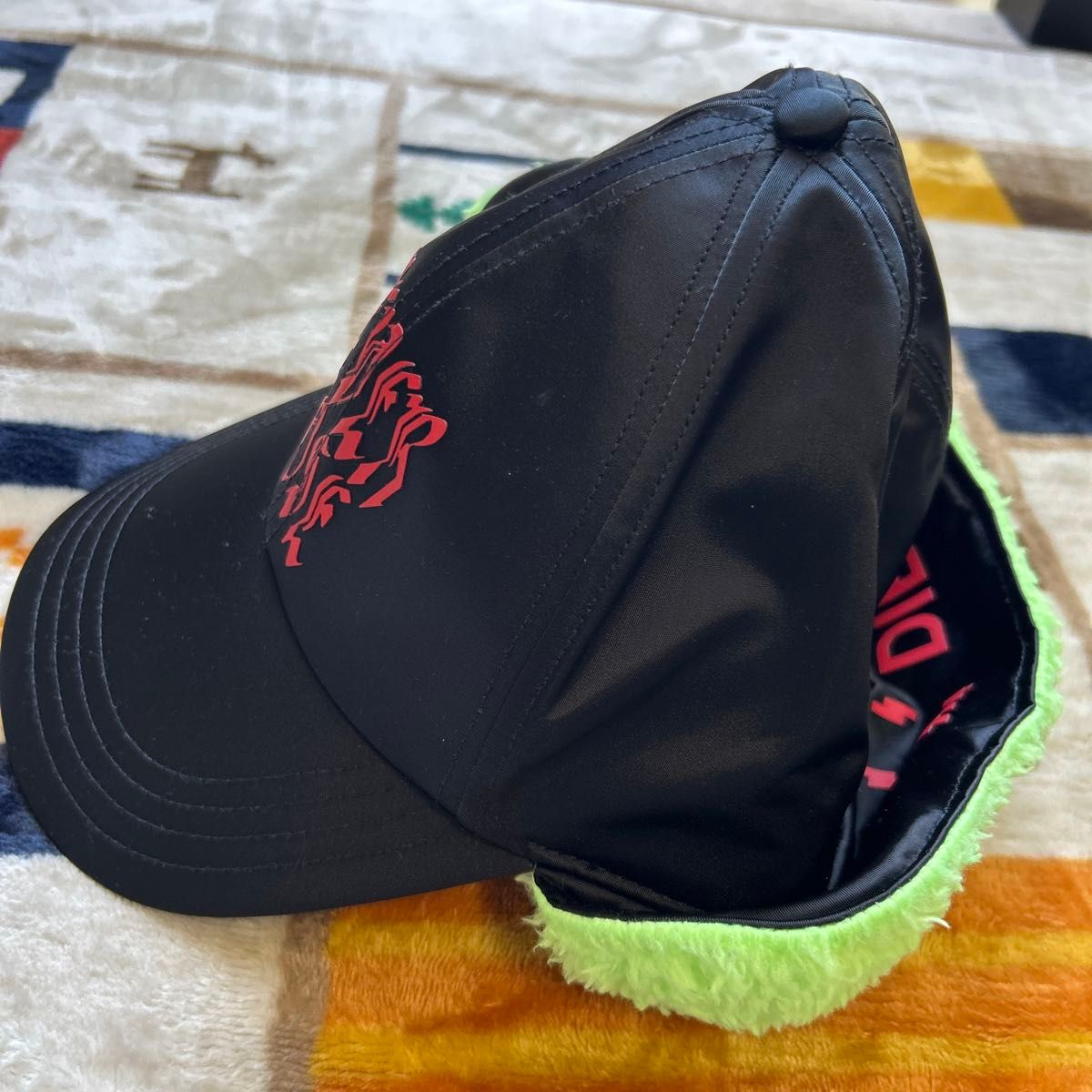 ディーゼル DIESEL イヤーマフキャップ 帽子 メンズ 裏ボア ロゴプリント ナイロン  ブラック キャップ CAP 帽子