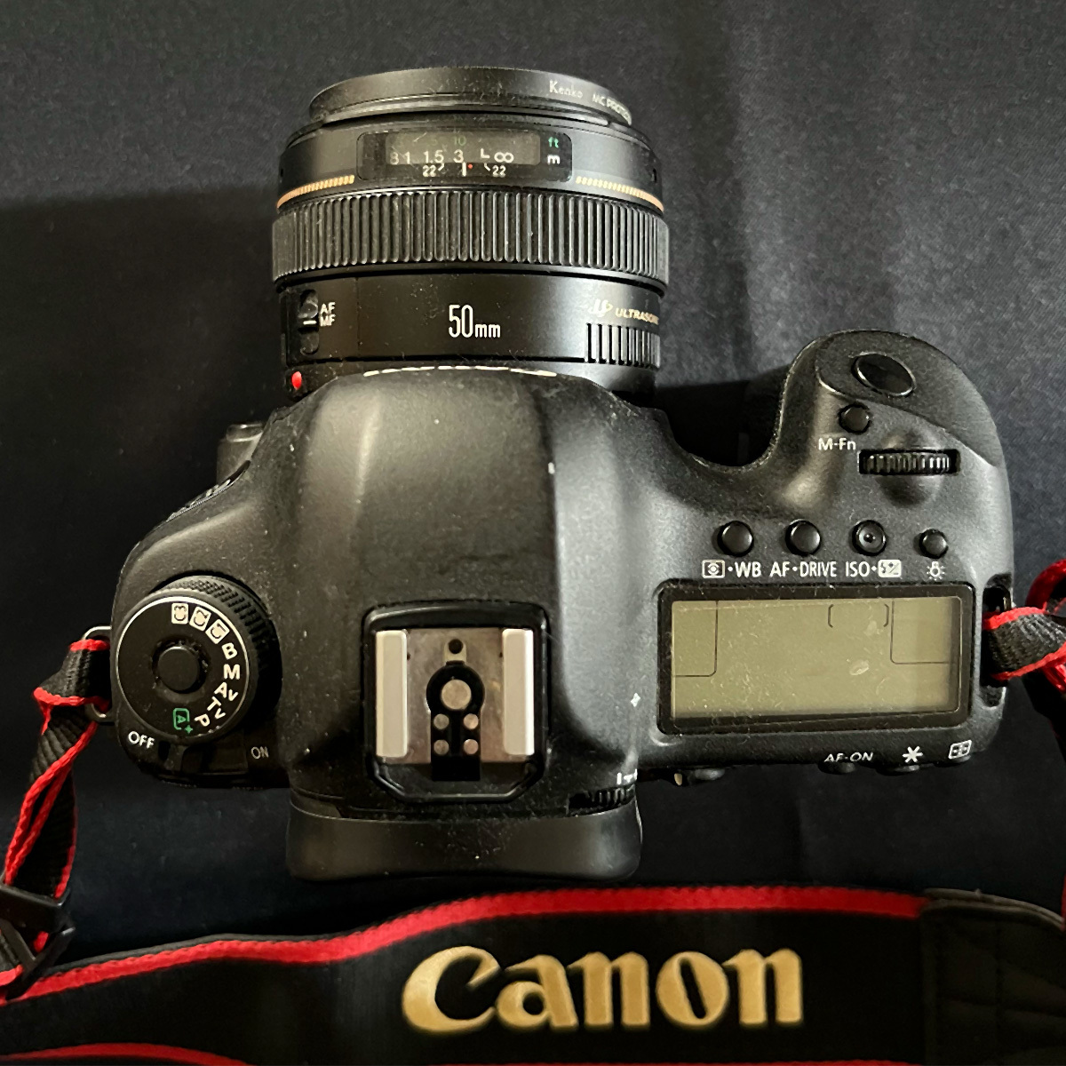 Canon EOS 5D Mark III デジタル一眼レフカメラ + 単焦点レンズ EF50mm F1.4 USM 他リグなどおまけ多数の画像4