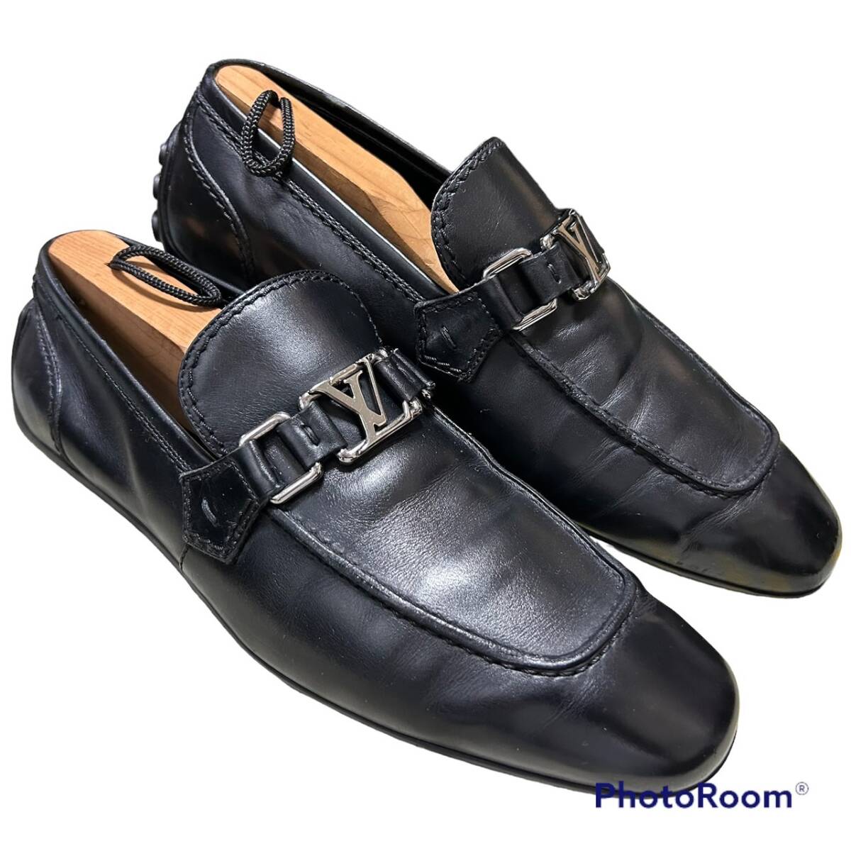 【超美品】ルイヴィトン LVバックルLOUIS VUITTON【新品定価10万↑】高級革靴 5M 24.5cm ビジネスシューズ メンズ ブラック 黒 ローファー_画像5