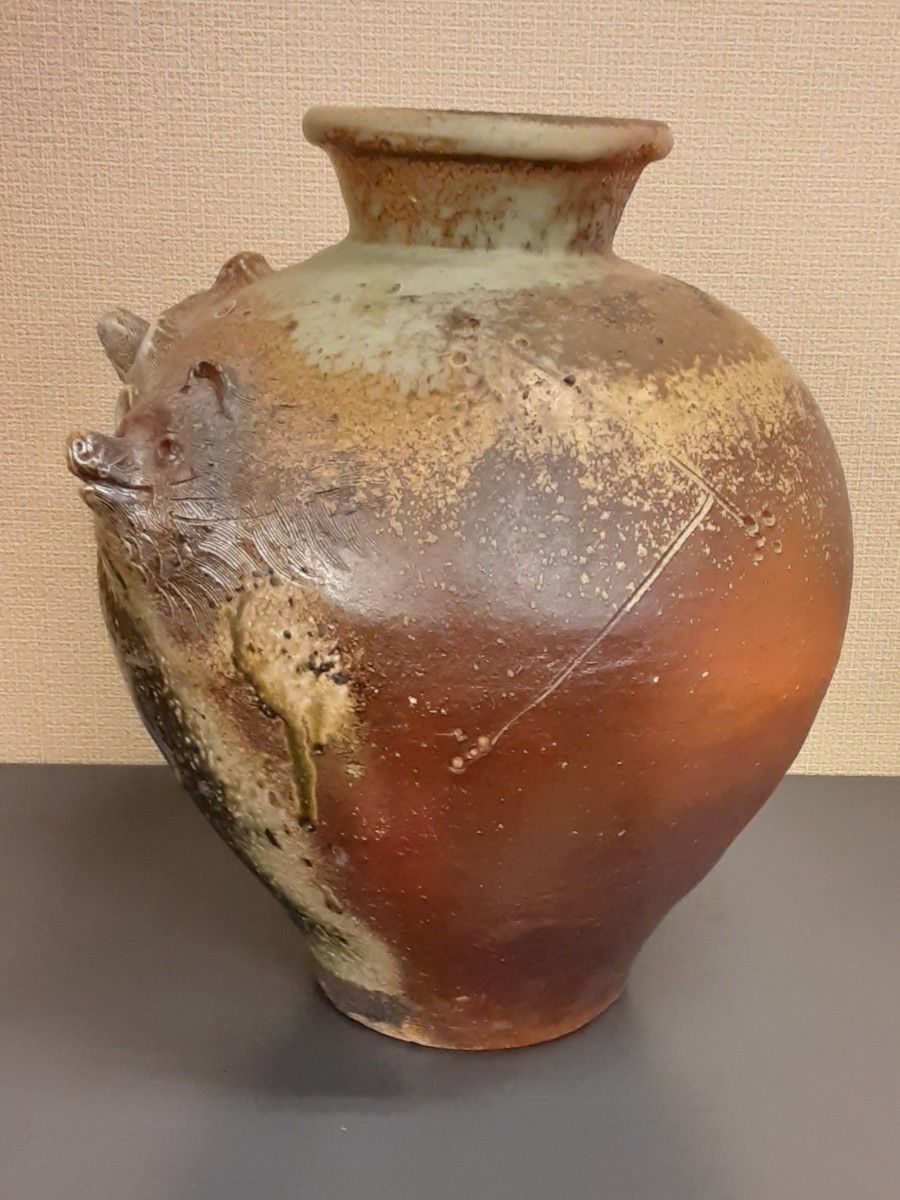 信楽焼タヌキ　 花瓶　 花器　 壺