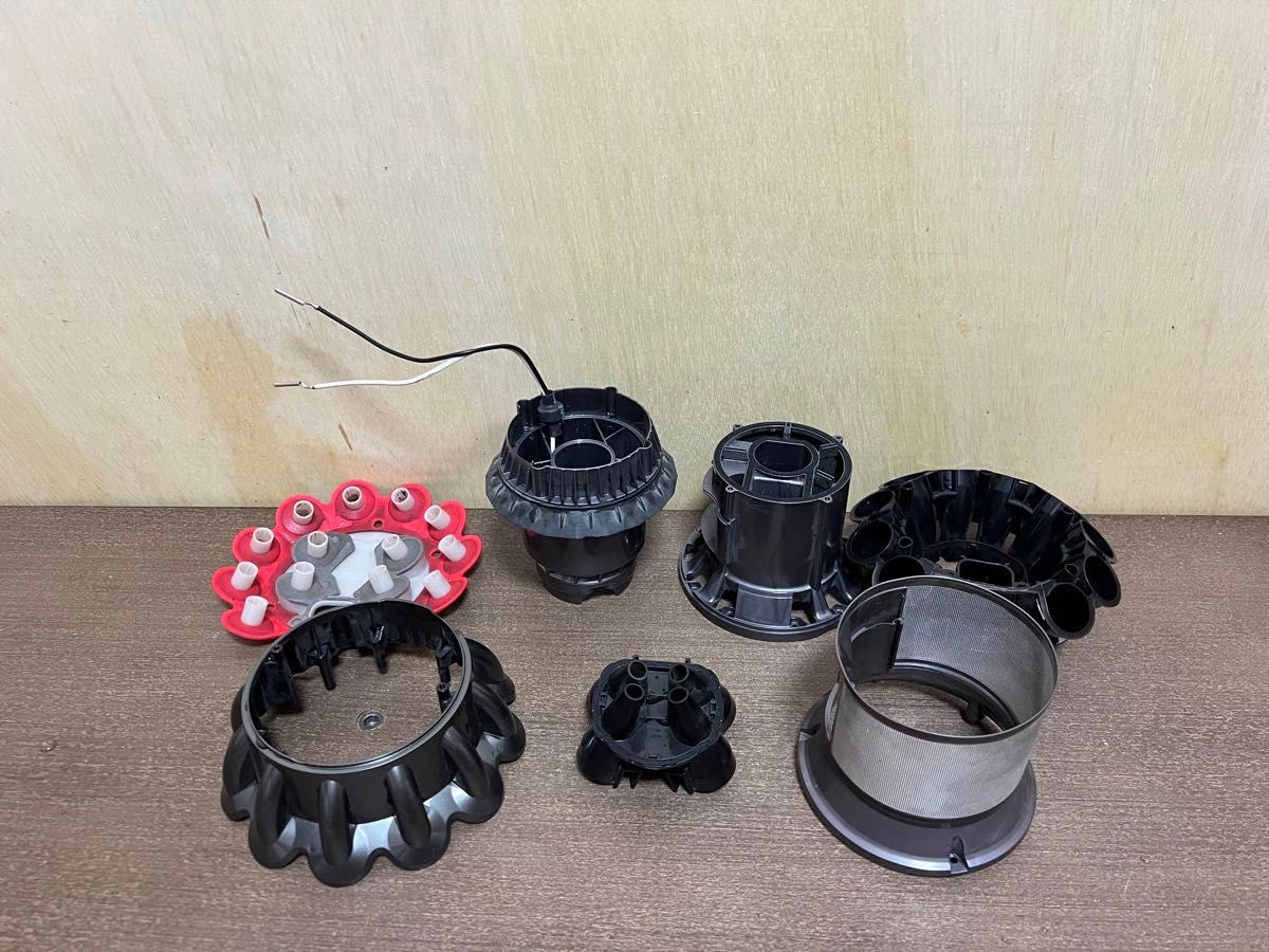 動作品ダイソンコードレス掃除機 dyson sv12 V10 a6|Yahoo 動作品ダイソンコードレス掃除機 dyson sv12 V10 a6|Yahoo