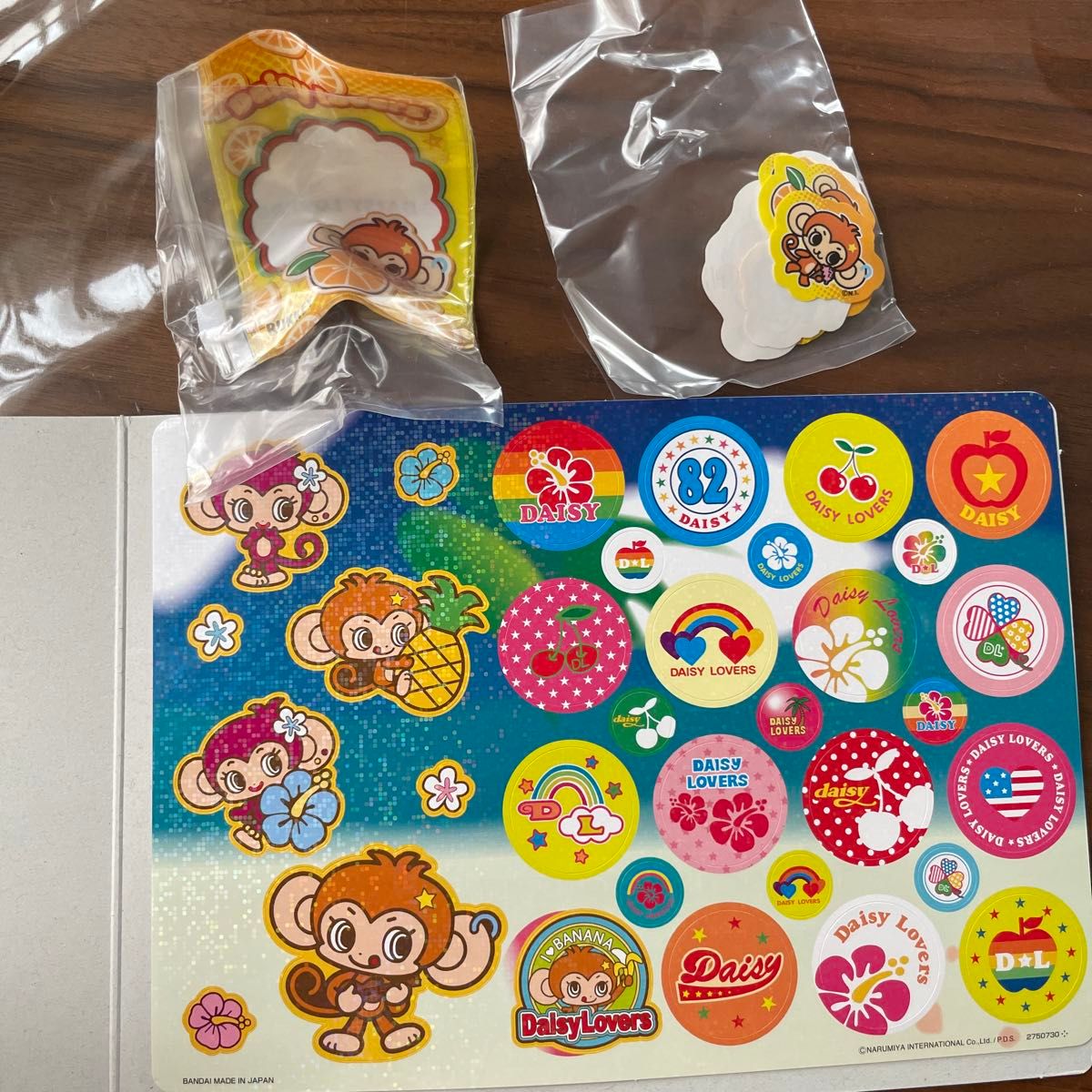 ナルミヤキャラクターズ ジャンボシールダス レインボーパーク ナルミヤキャラクターズ ジャンボシールダス レインボーパーク