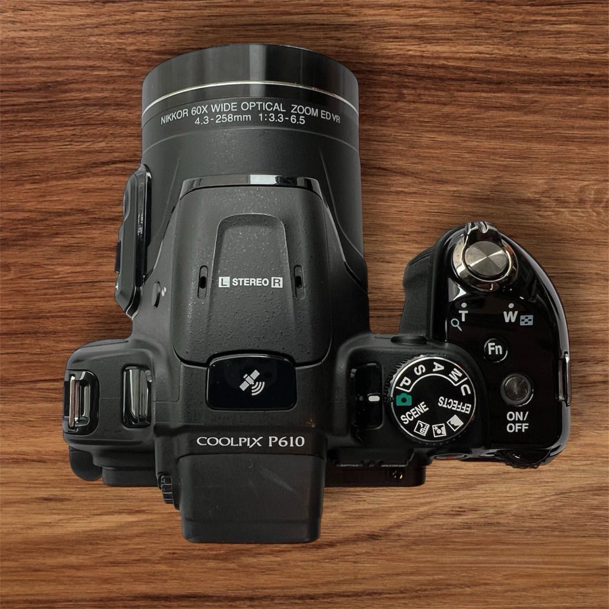 Nikon coolpix P610  コンパクトデジタルカメラ ニコン
