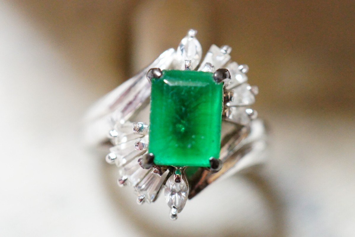 139 緑石 リング 指輪 ヴィンテージ アクセサリー SILVER刻印 アンティーク 色石 宝石 カラーストーン 装飾品の画像1