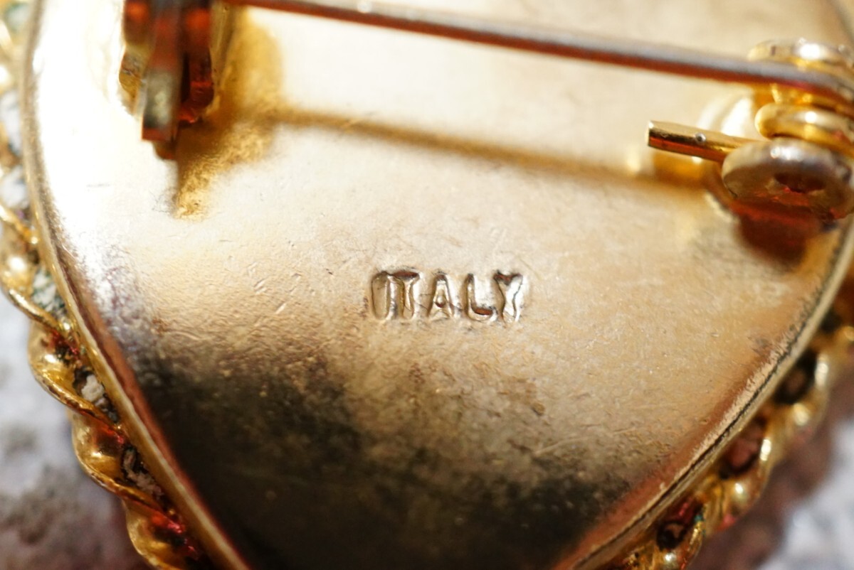 505 イタリア 海外製 マイクロモザイク ゴールドカラー ブローチ ヴィンテージ アクセサリー ガラス細工 アンティーク 装飾品_画像3