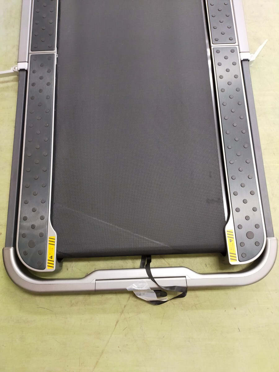 ☆KINGSMITH WalkingPad R2 TRR2FB 家庭用 ウォーキング ランニングマシン キングスミス 横浜市保土ヶ谷区より発送 直接引取OKの画像10