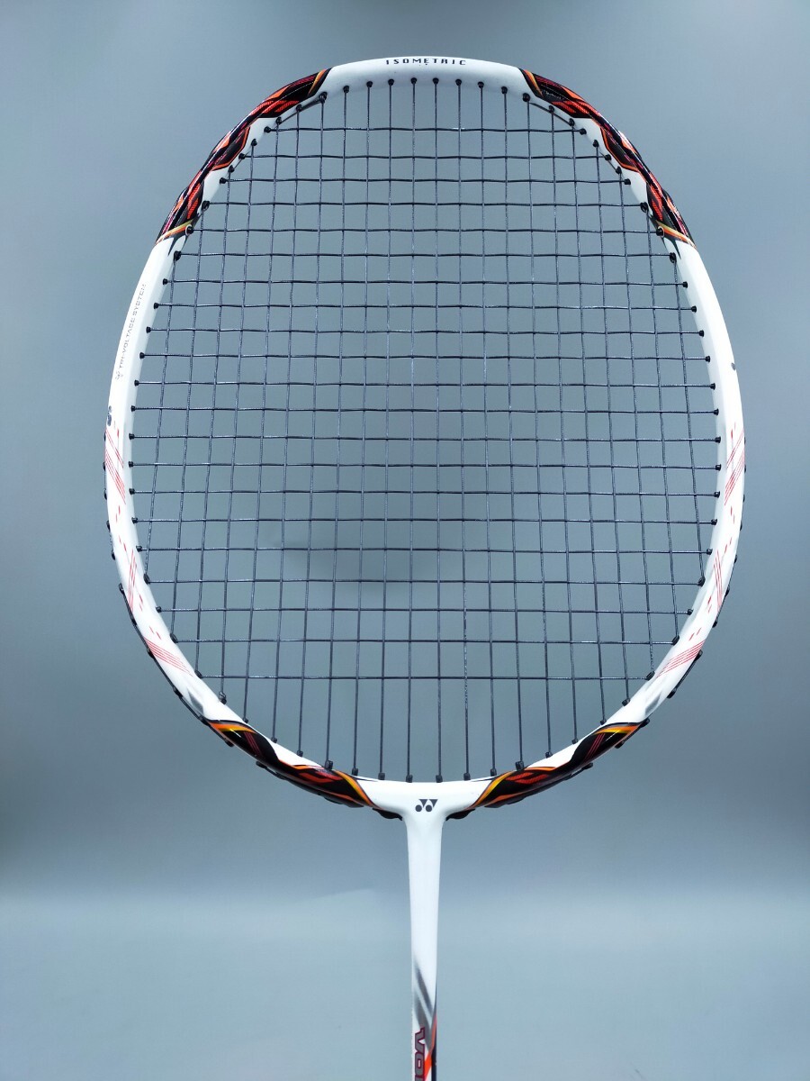 *YONEX VOLTRIC80 E-tune badminton racket Yonex boru Trick 