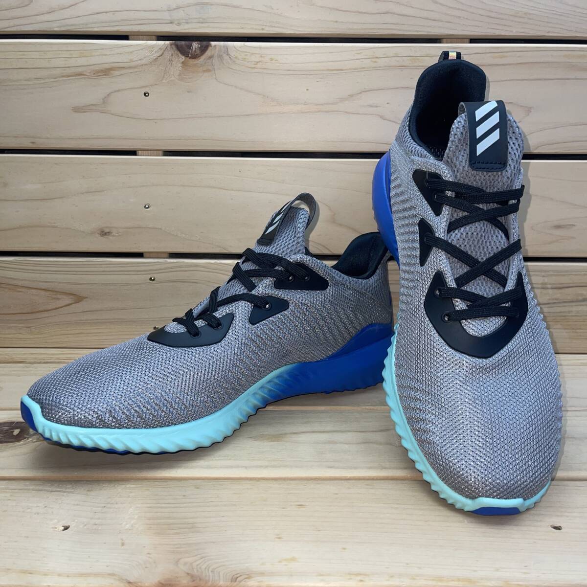 1円 スタート アディダス 26cm アルファ バウンス 1 m グレー ブルー 税込定価11000円 adidas ALPHA BOUNCE 1 m メンズ スニーカー_画像2