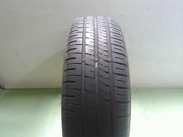 中古 ダンロップ タイヤ 205/65R15_画像2