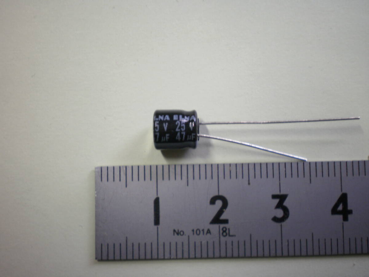 電解コンデンサー 47μF 25V 105℃ ELNA 5個セット 未使用品 【複数セット有】 【管3-3】の画像1