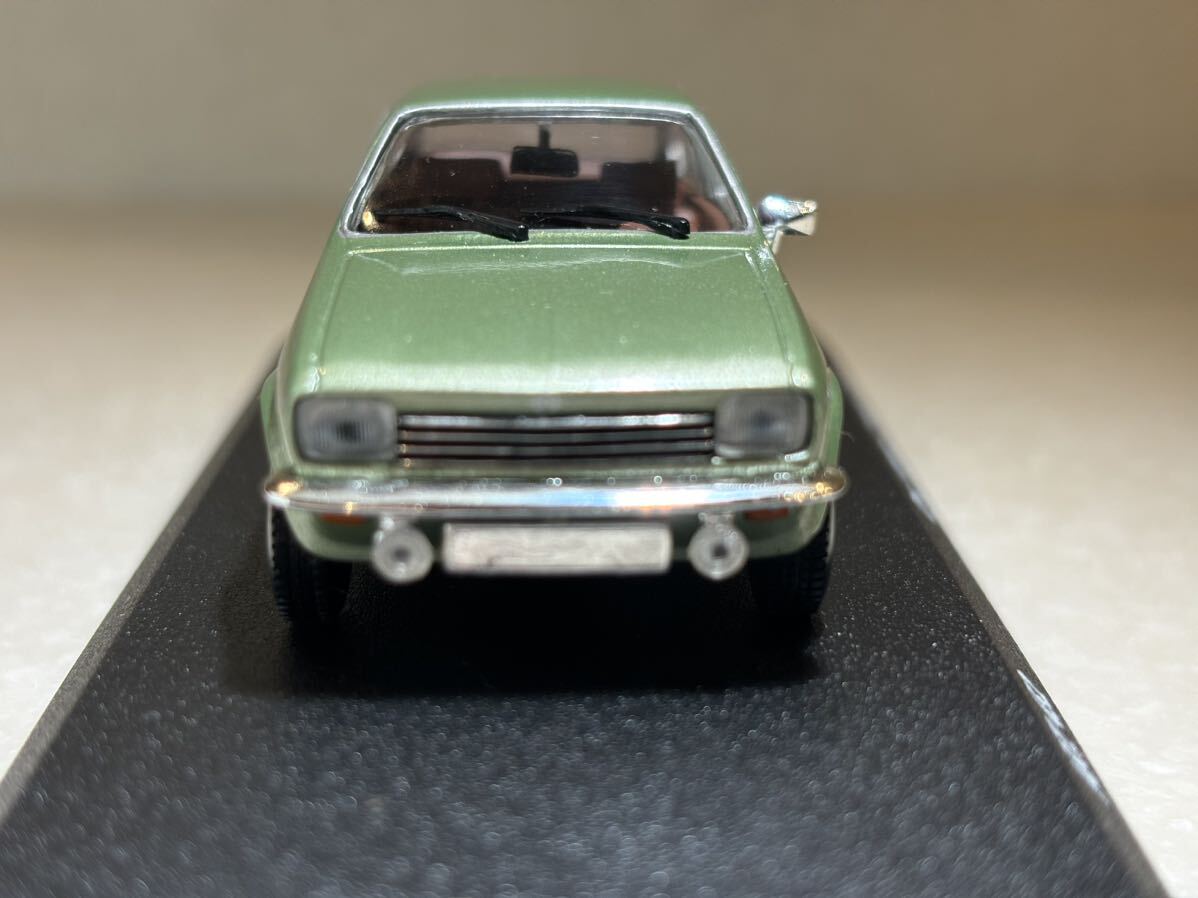 1/43 「オペル カデットC クーペ 」ライトグリーン 1973年 「いすゞ ジェミニ クーペ」 兄弟車 ディテイルカーズ製　ART.452_画像3