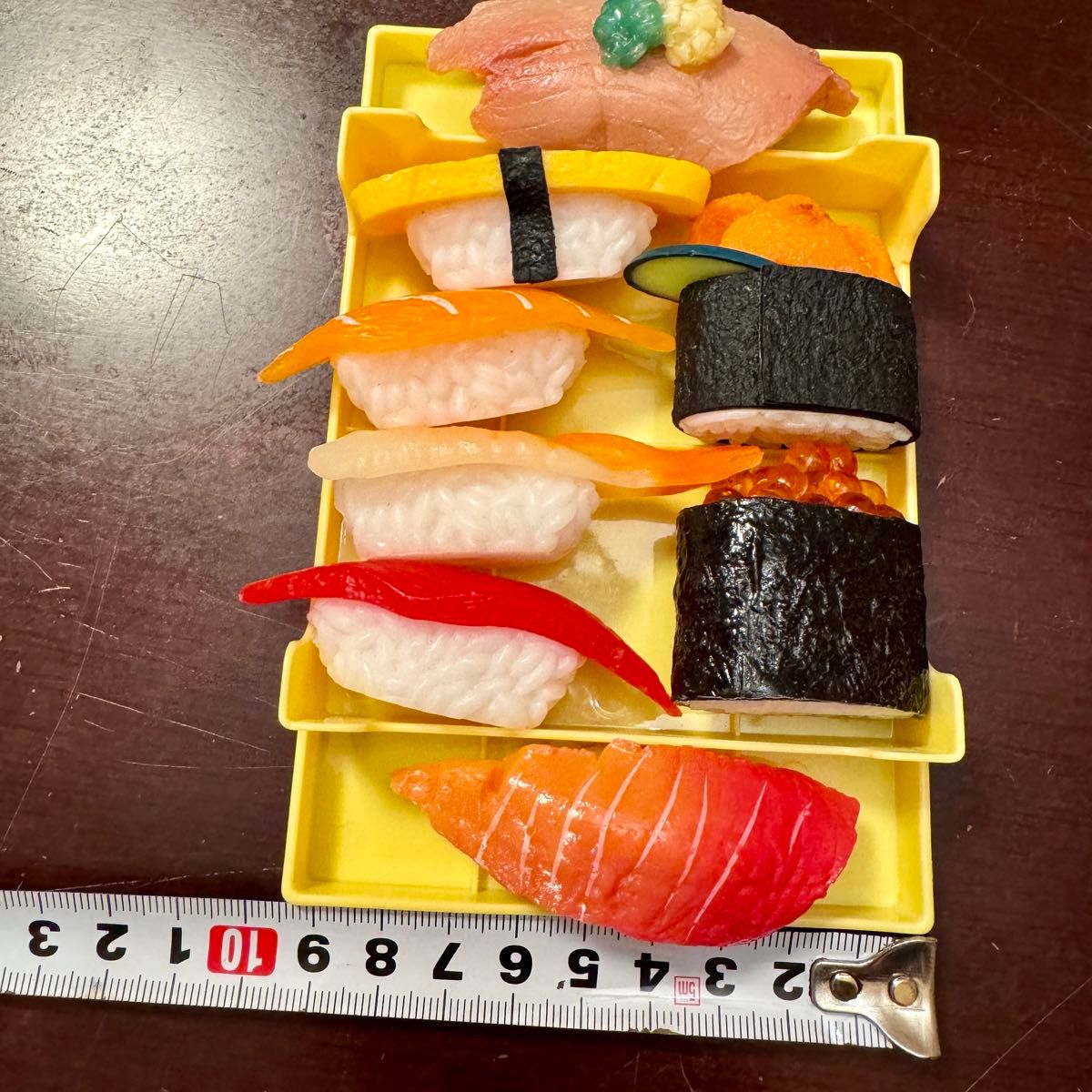 食品サンプル　握り寿司　寿司セット　おままごと　いくら　サーモン　マグロ　リアル