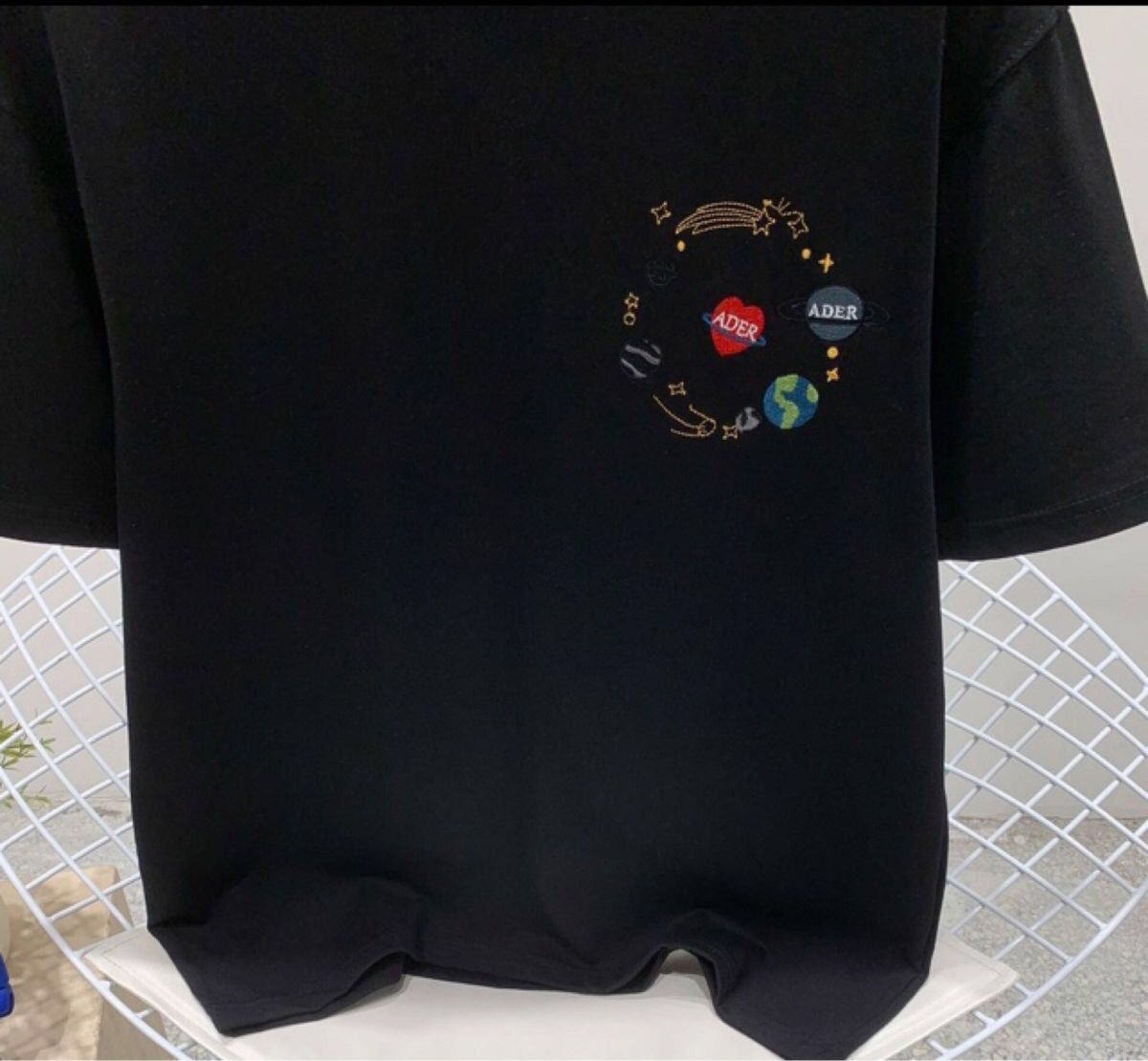 【新品】アーダーエラー ADERERROR ader Tシャツ オシャレ　ブラック　A3サイズ 黒