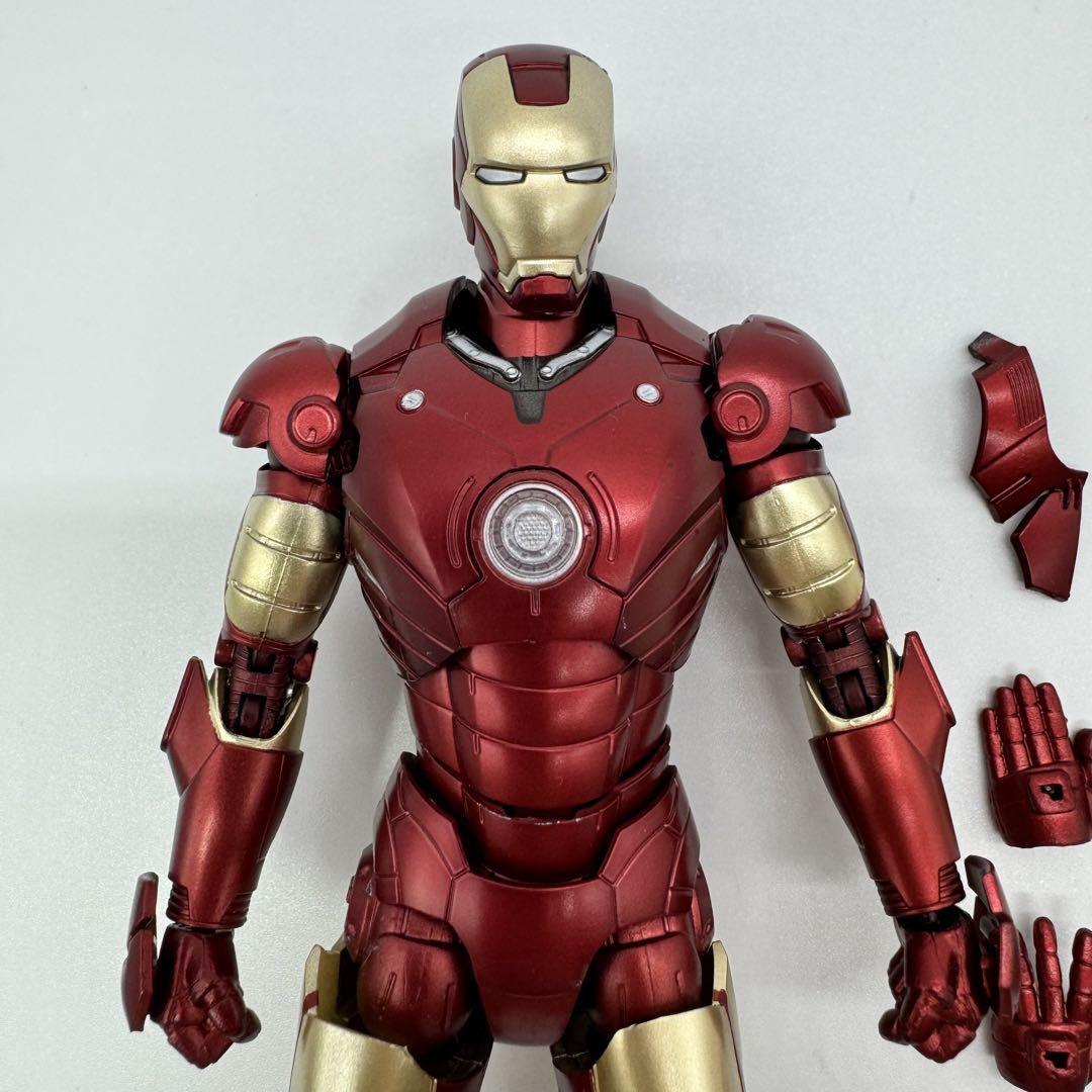 【送料無料・匿名配送】 S.H.フィギュアーツ アイアンマンマーク３ Birth of Iron Man_画像3