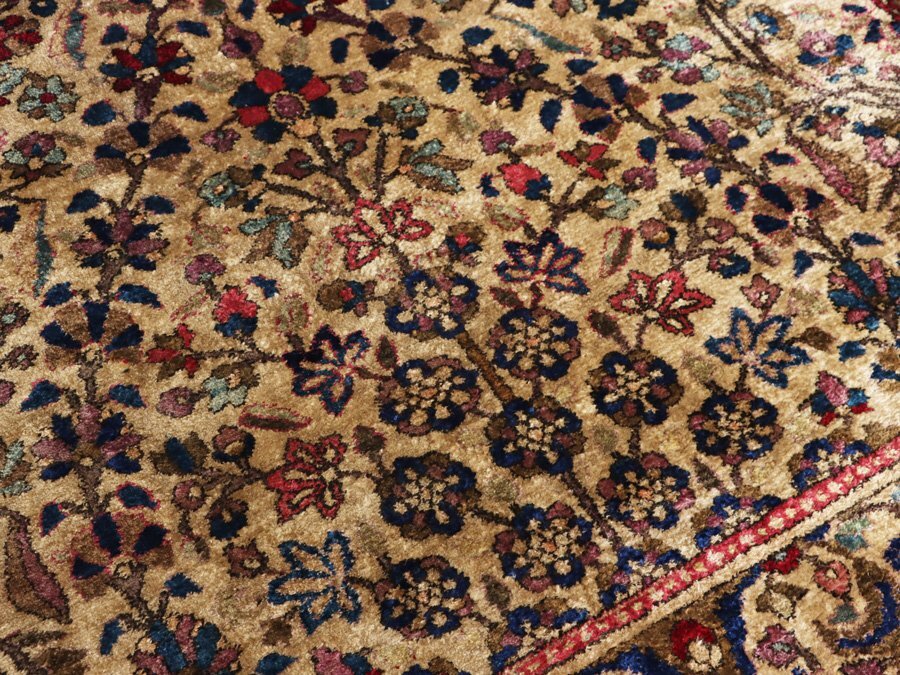 魁◆高級ペルシャ絨毯 ヴィンテージラグ シルク100% 手織り81万ノット 198×126㎝_画像6