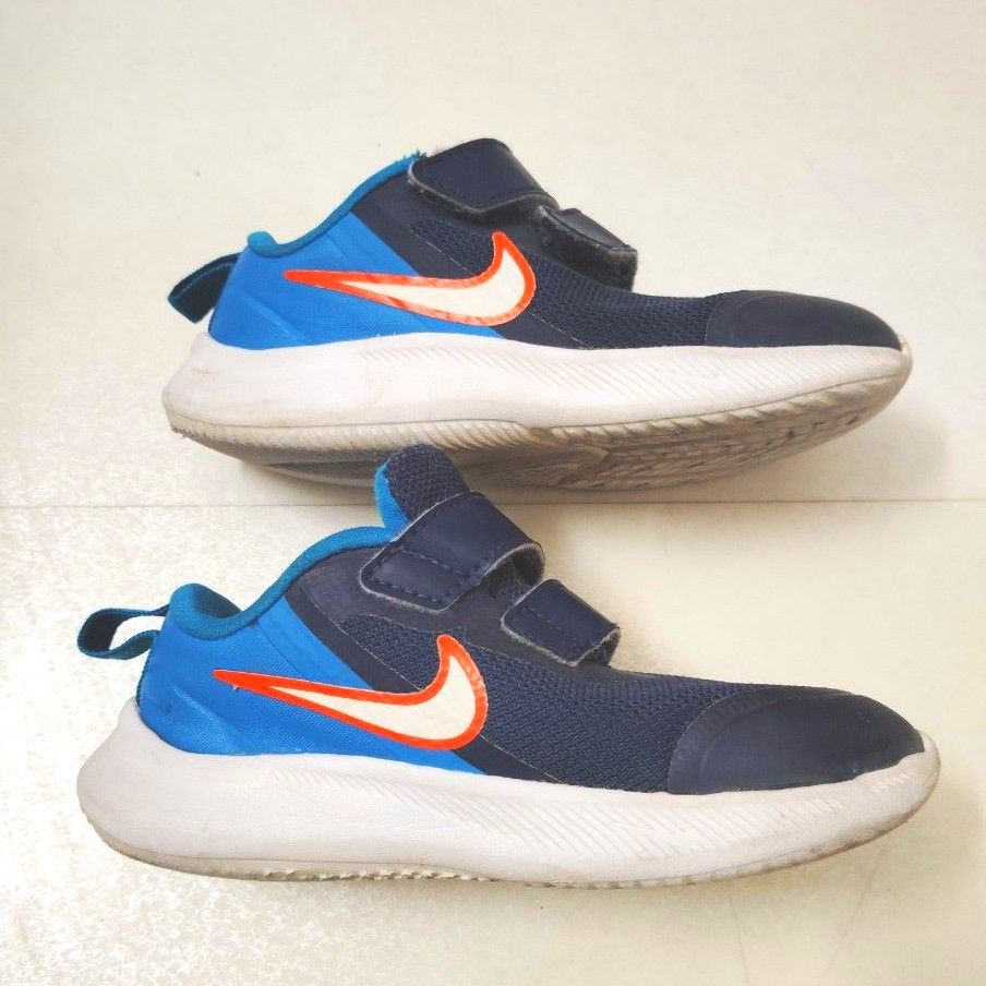 【格安処分価格】スニーカー　キッズシューズ　子供用　運動靴　ブルー　ナイキ　NIKE 　14cm