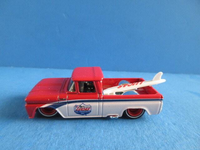 LOOSE PC VINTAGE OIL CUSTOM \'62 CHEVY PICKUP