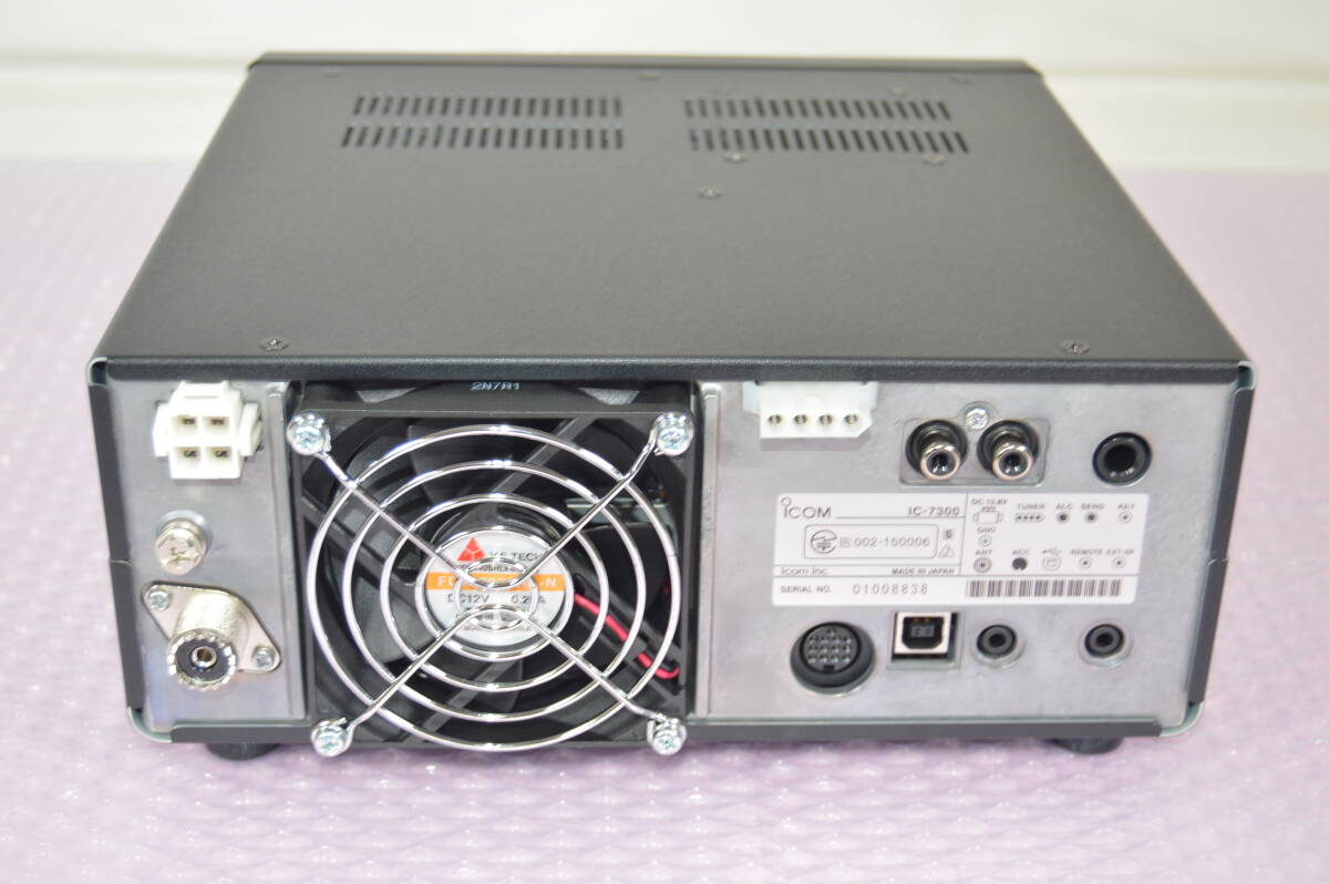 新品 未使用品 ICOM IC-7300 HF/50MHz 100W & MB-123 アイコム HF+50MHzアマチュア無線用トランシーバ_画像7