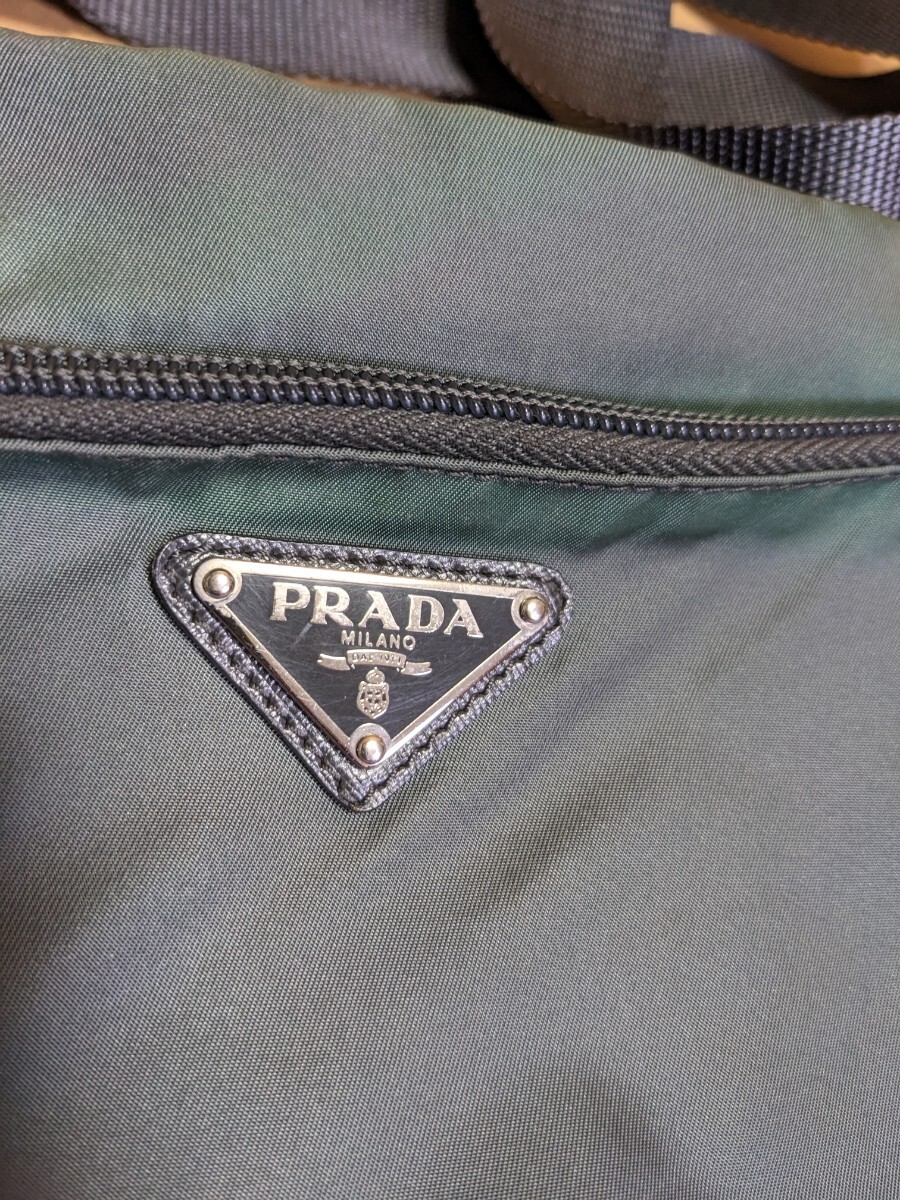 PRADA プラダ MADE IN ITALY ナイロン ショルダーバッグ ショルダー バッグ 三角ロゴ 三角プレート 斜め掛け 斜め掛けショルダーの画像3