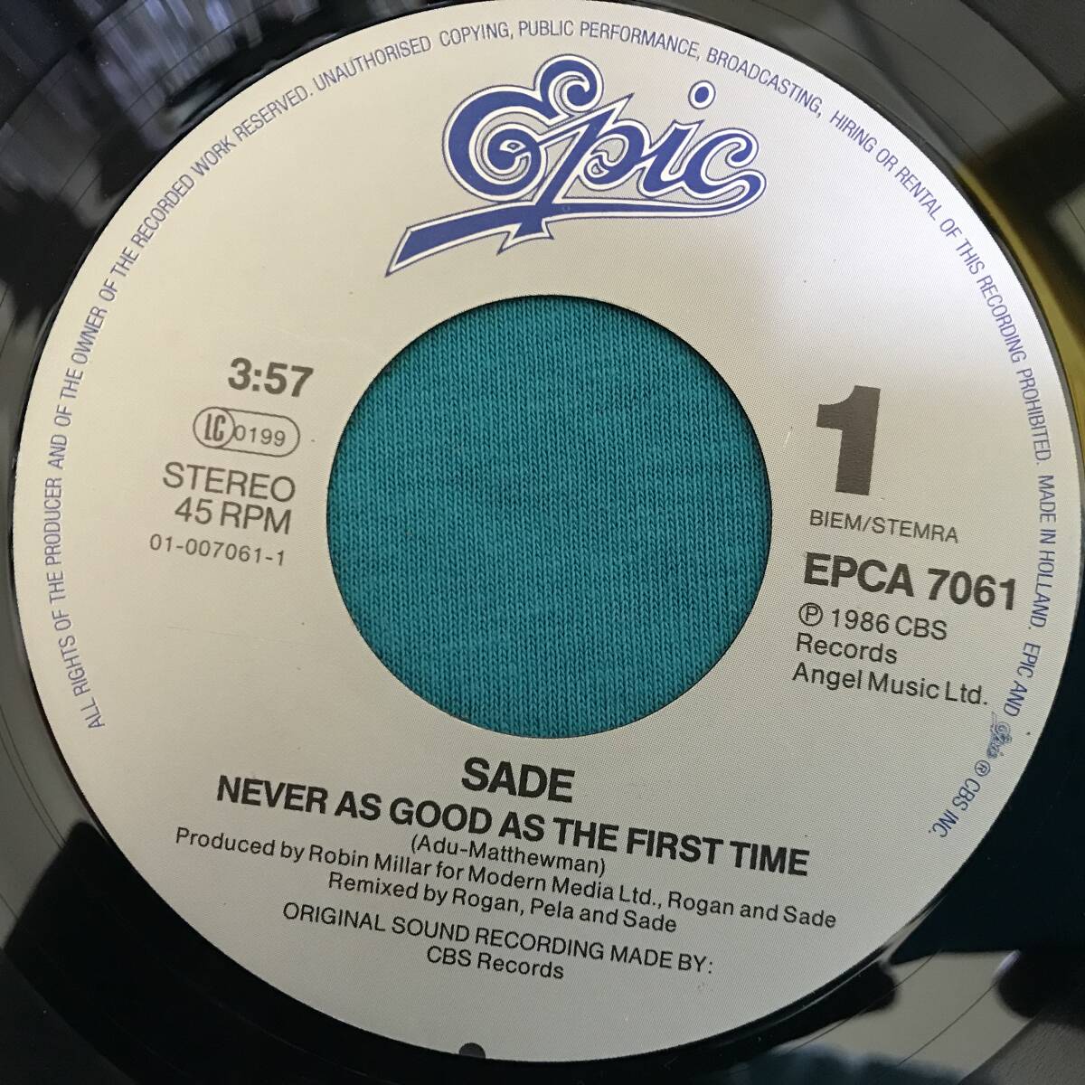 7”●Sade / Never As Good As The First Time EUROPEオリジナル盤 EPCA 7061_画像3